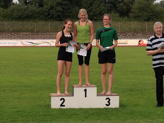 Kreismeisterschaften 3x800m Langstaffel in Hilden